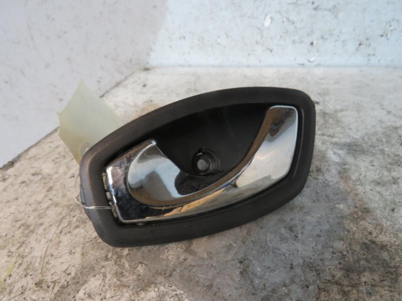 Maniglia interna posteriore sinistra RENAULT CLIO 4 PHASE 1 Gasolina - 1