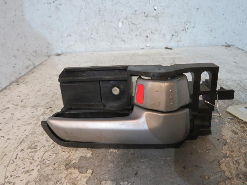 Maniglia interna anteriore destra SUZUKI SWIFT 3 Diésel - 1