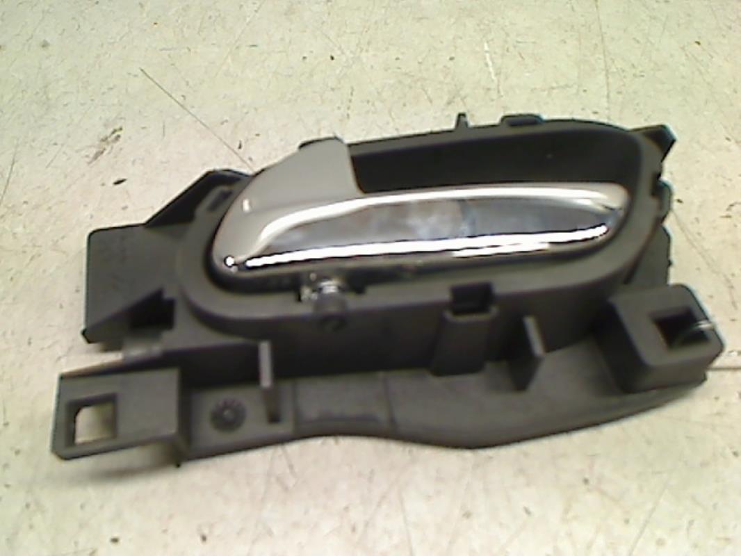 Poignee interieur avant gauche CITROEN C4 1 PHASE 1 COUPE Diesel - 1