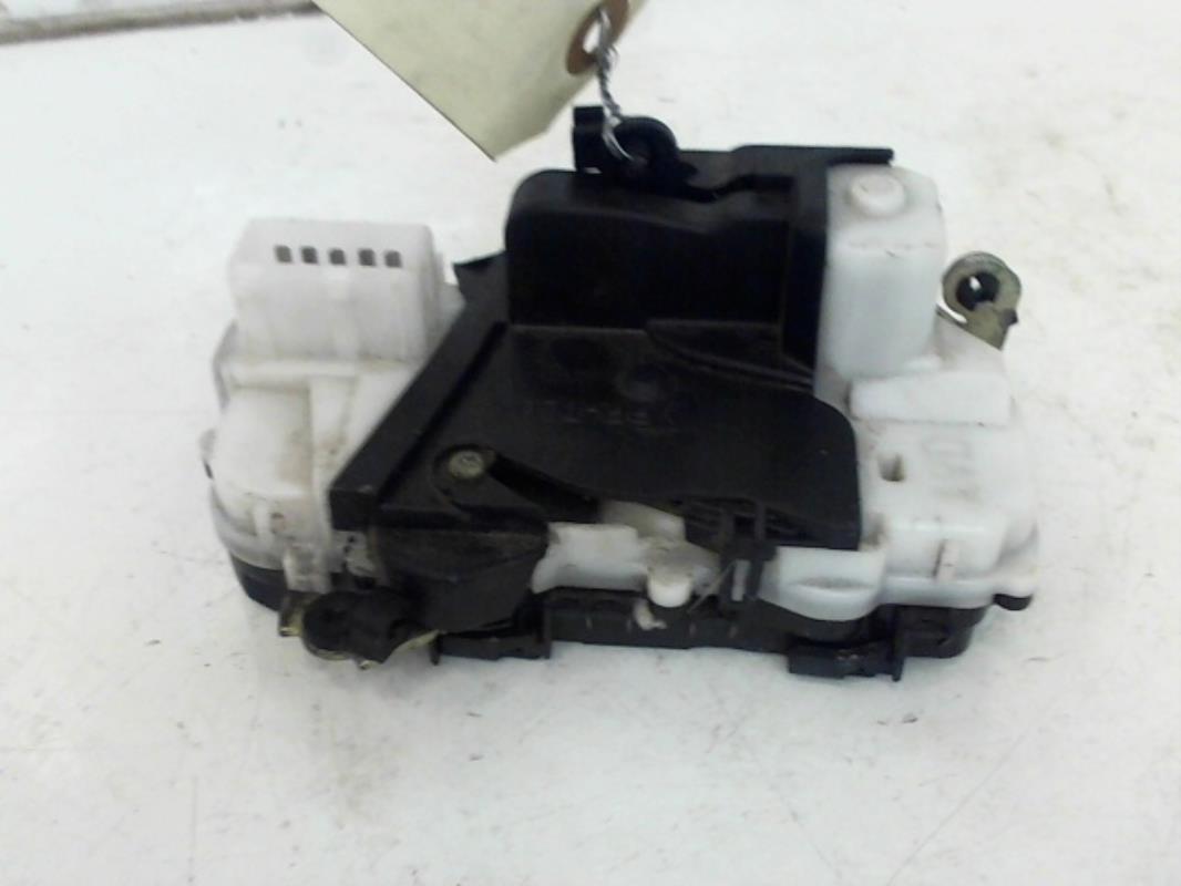 Serrure avant droit PEUGEOT 607 PHASE 1 Diesel - 1
