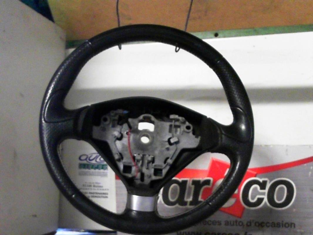 Volant PEUGEOT 407 COUPE Diesel - 1