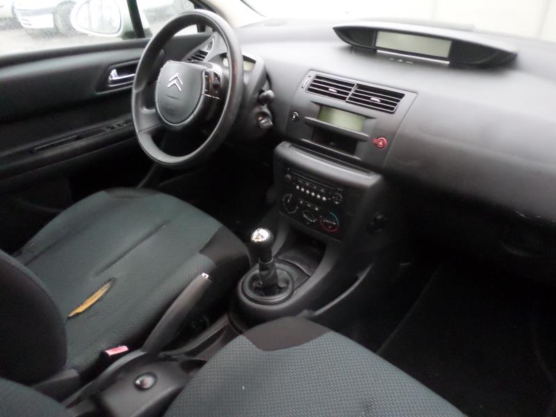 Image Feu arriere principal gauche (feux) - CITROEN C4 1