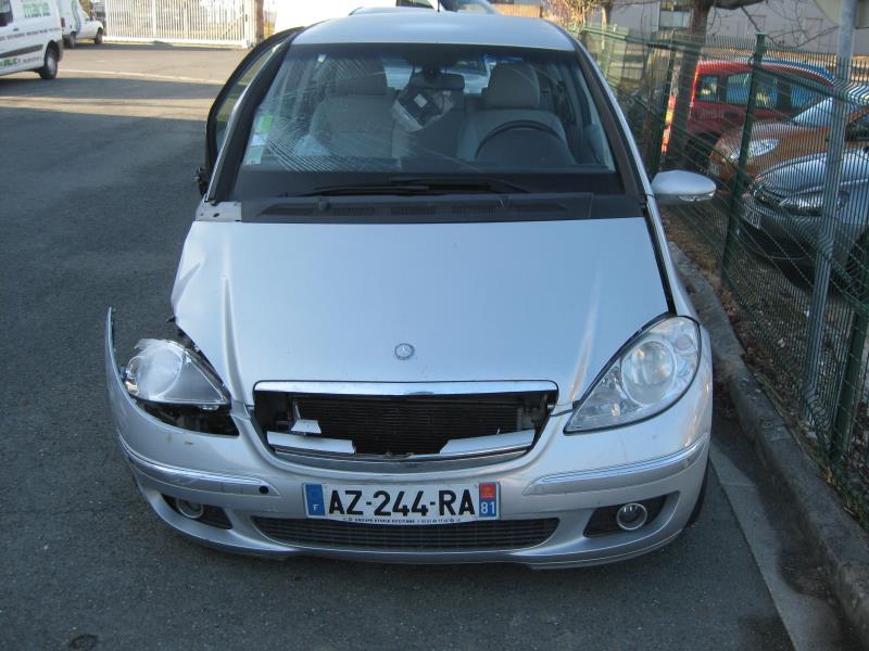 Bouton de warning MERCEDES CLASSE A 169 PHASE 1 Diesel - 1