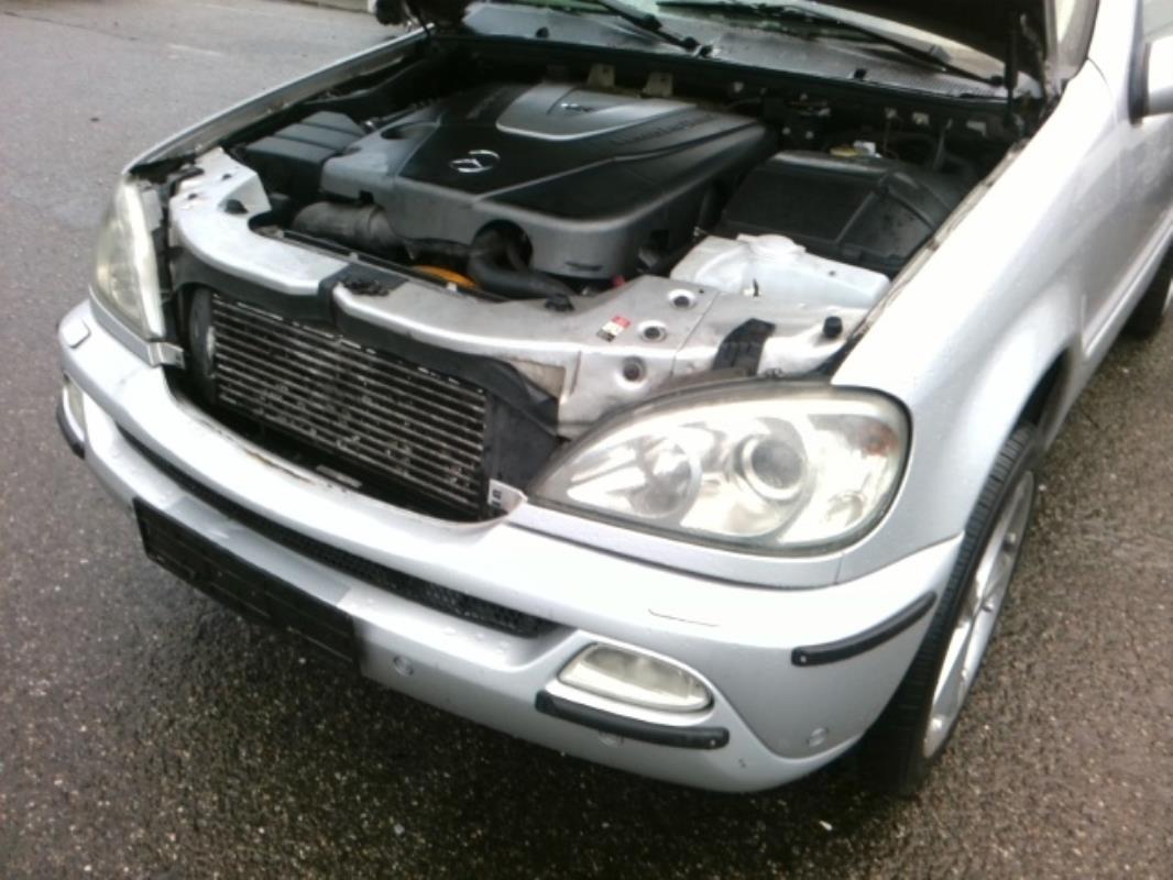 Image Ceinture avant droit - MERCEDES CLASSE ML
