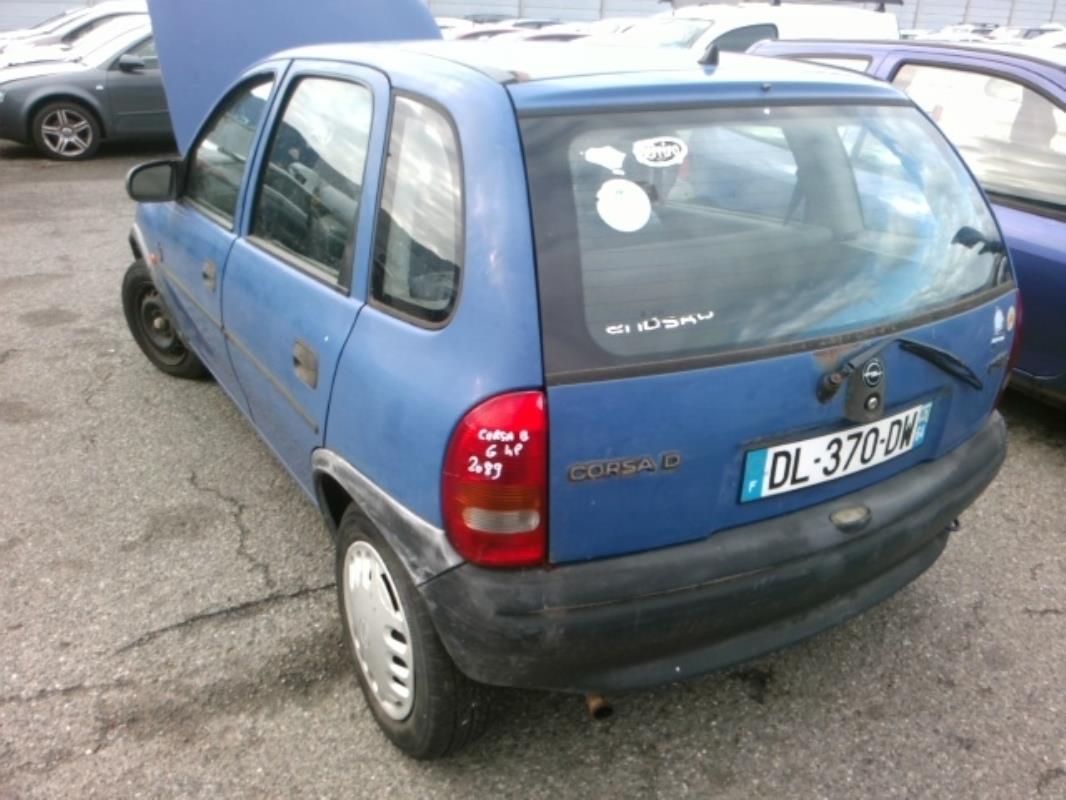 Image Leve vitre mecanique avant droit - OPEL CORSA B