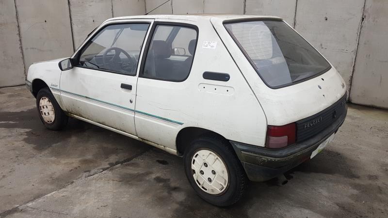 Image Retroviseur droit - PEUGEOT 205
