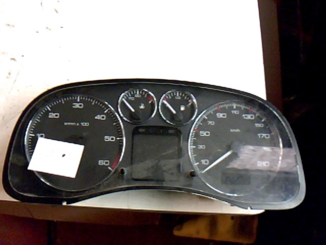 Compteur PEUGEOT 307 PHASE 2 BREAK Diesel - 1