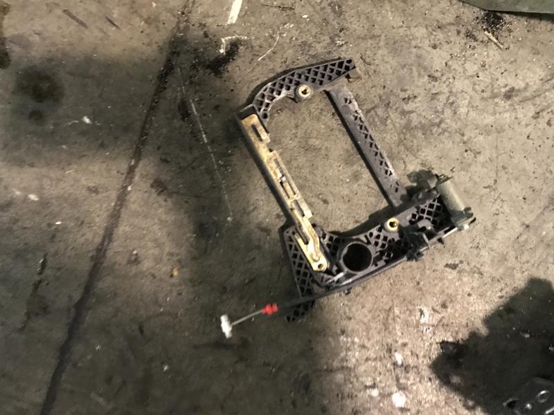 Supporto maniglia portiera anteriore destra BMW SERIE 5 E39 PHASE 2 Diésel - 1