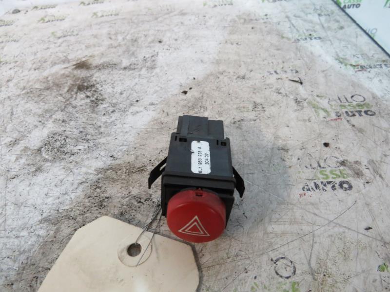 Bouton de warning SEAT IBIZA 3 PHASE 1 Diesel - 1