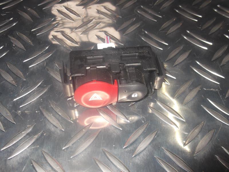 Bouton de warning RENAULT MODUS PHASE 1 Diesel - 1