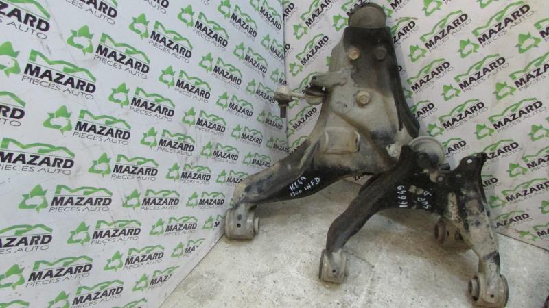 Braccio sospensione anteriore destro superiore MITSUBISHI L 200 3 Diésel - 1