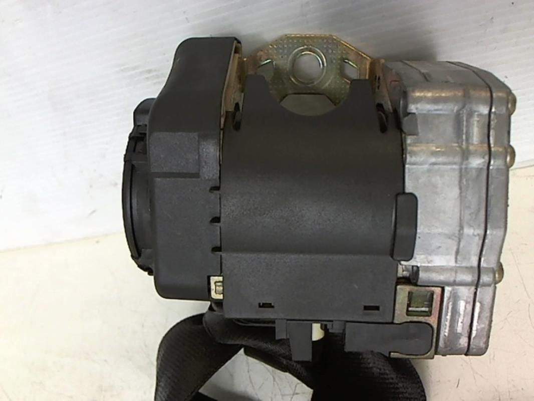 Cinturón de seguridad trasero derecho AUDI A6 2 AVANT PHASE 1 BREAK Diésel - 1