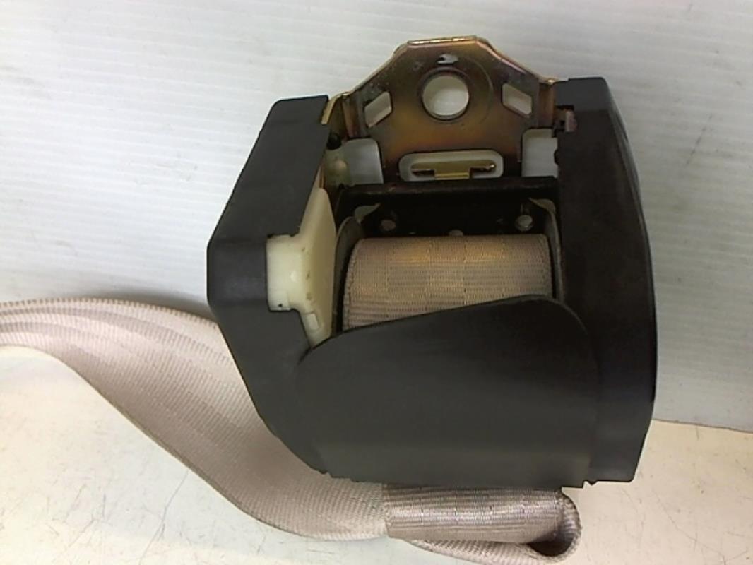 Cintura di sicurezza posteriore destra VOLKSWAGEN NEW BEETLE 1 Gasolina - 1