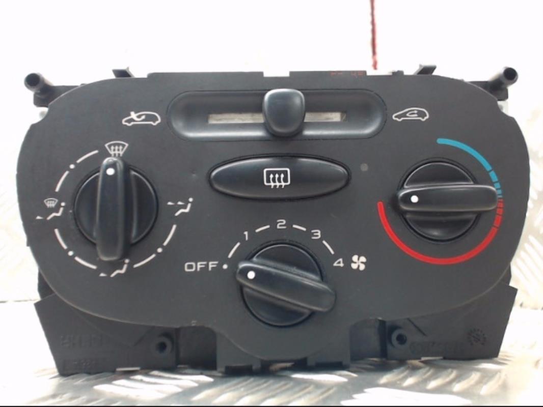Commande chauffage PEUGEOT 206 PHASE 1 Diesel - 1