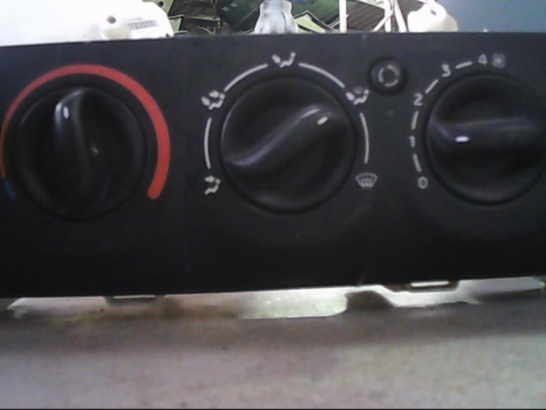 Commande chauffage RENAULT CLIO 2 PHASE 2 Diesel - 1