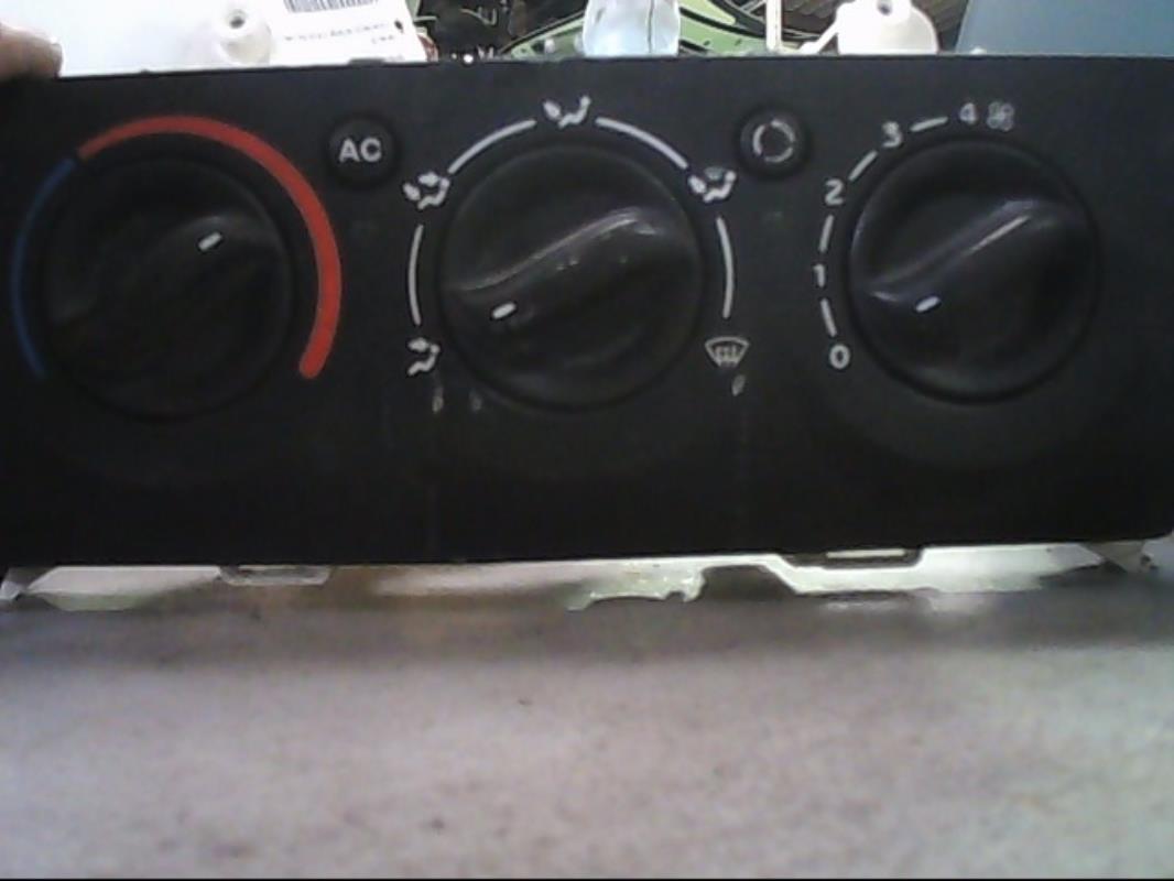 Commande chauffage RENAULT CLIO 1 Diesel - 1