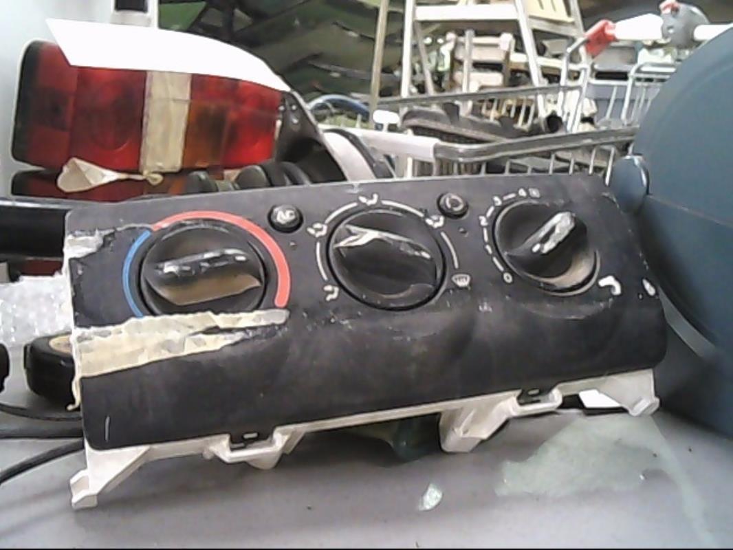 Commande chauffage RENAULT CLIO 2 PHASE 2 Essence - 1