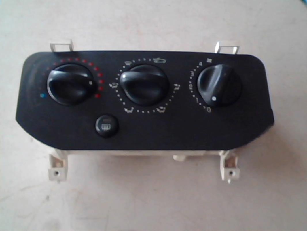 Commande chauffage RENAULT CLIO 2 PHASE 1 Essence - 1
