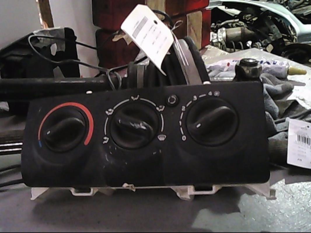 Comandi riscaldamento RENAULT CLIO 2 PHASE 2 Diésel - 1