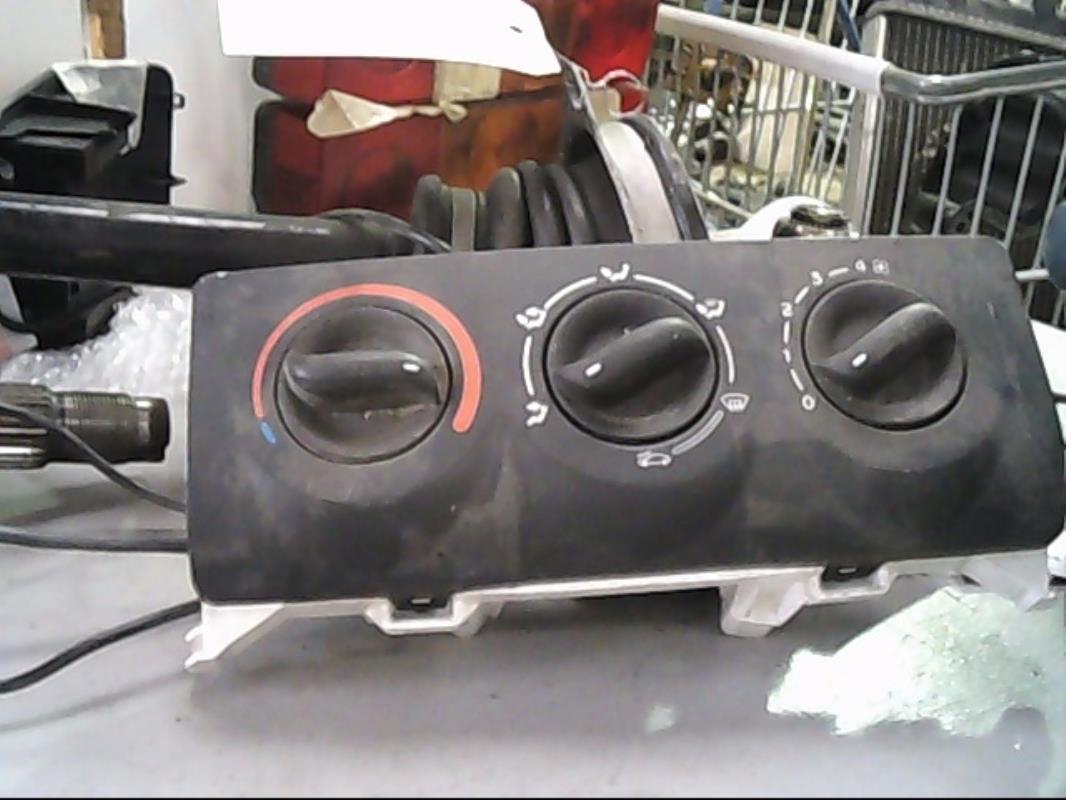 Commande chauffage RENAULT CLIO 2 CAMPUS PHASE 1 Diesel - 1