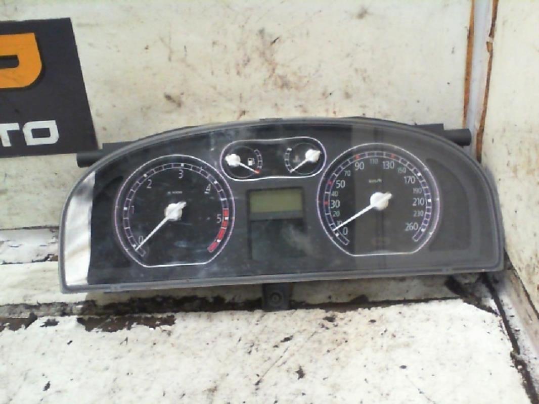 Compteur RENAULT LAGUNA 2 PHASE 1 Diesel - 1