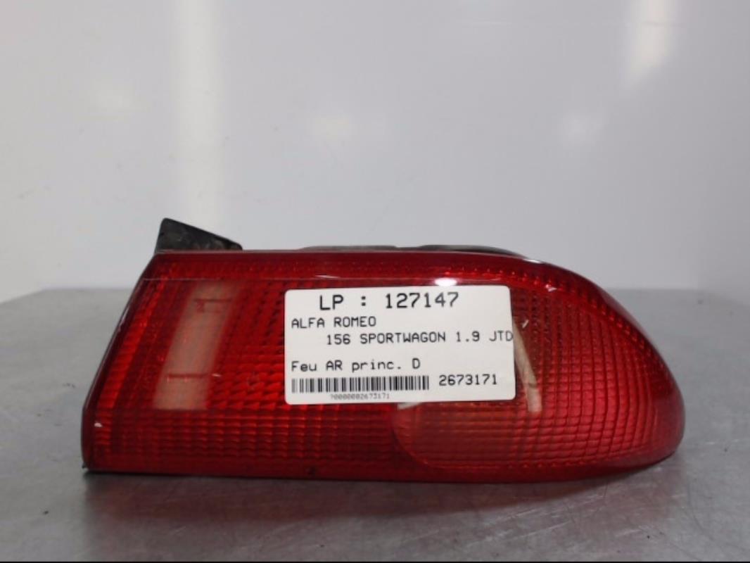 Fanale posteriore principale destro (luci) ALFA ROMEO 156 PHASE 3 BREAK Diésel - 1