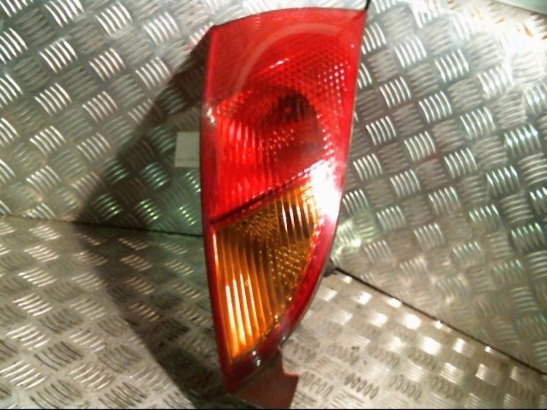 Fanale posteriore principale destro (luci) FORD FOCUS 1 Gasolina - 1