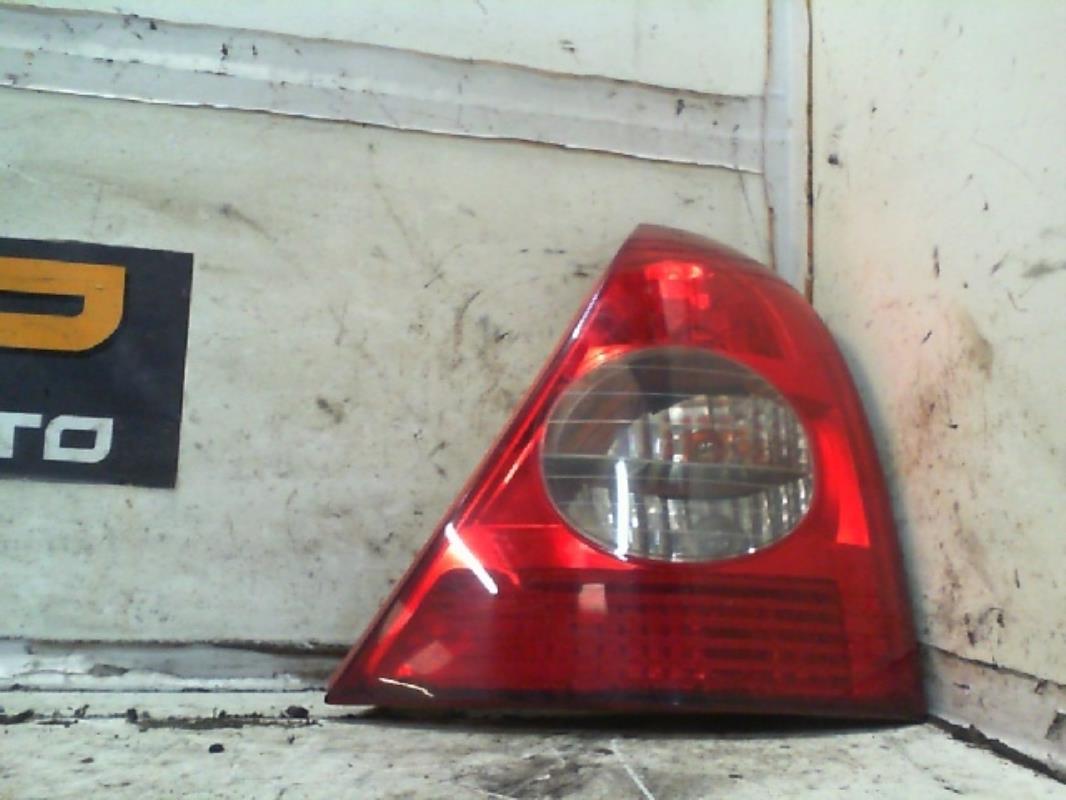 Fanale posteriore principale destro (luci) RENAULT CLIO 2 PHASE 2 Diésel - 1