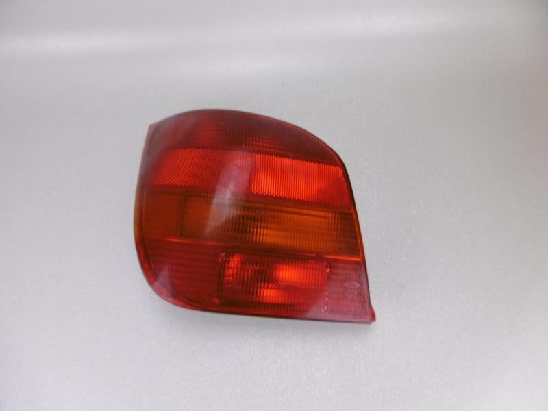 Fanale posteriore principale sinistro (luci) FORD FIESTA 3  - 1