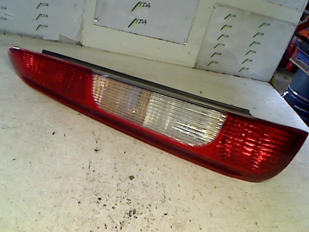 Fanale posteriore principale sinistro (luci) FORD C-MAX 1 PHASE 1 Diésel - 1