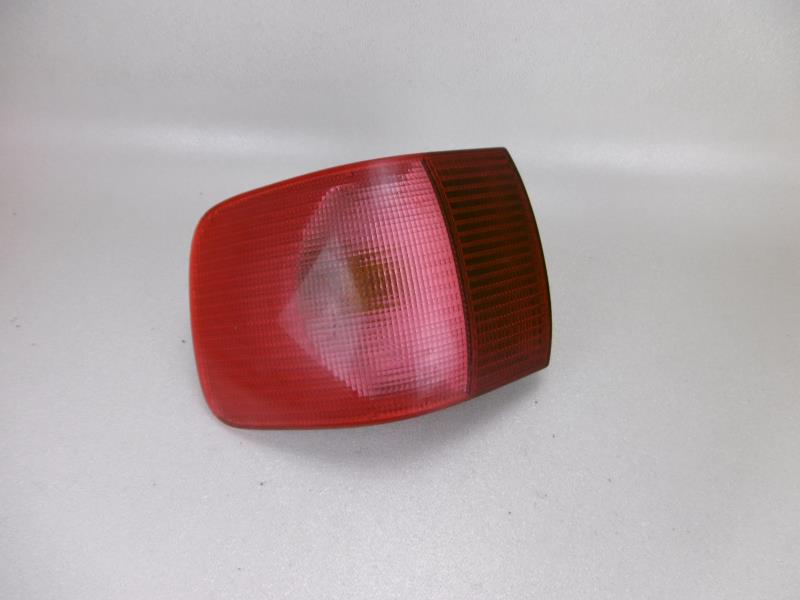 Luz trasera principal izquierda (luces) AUDI 80 3  - 1