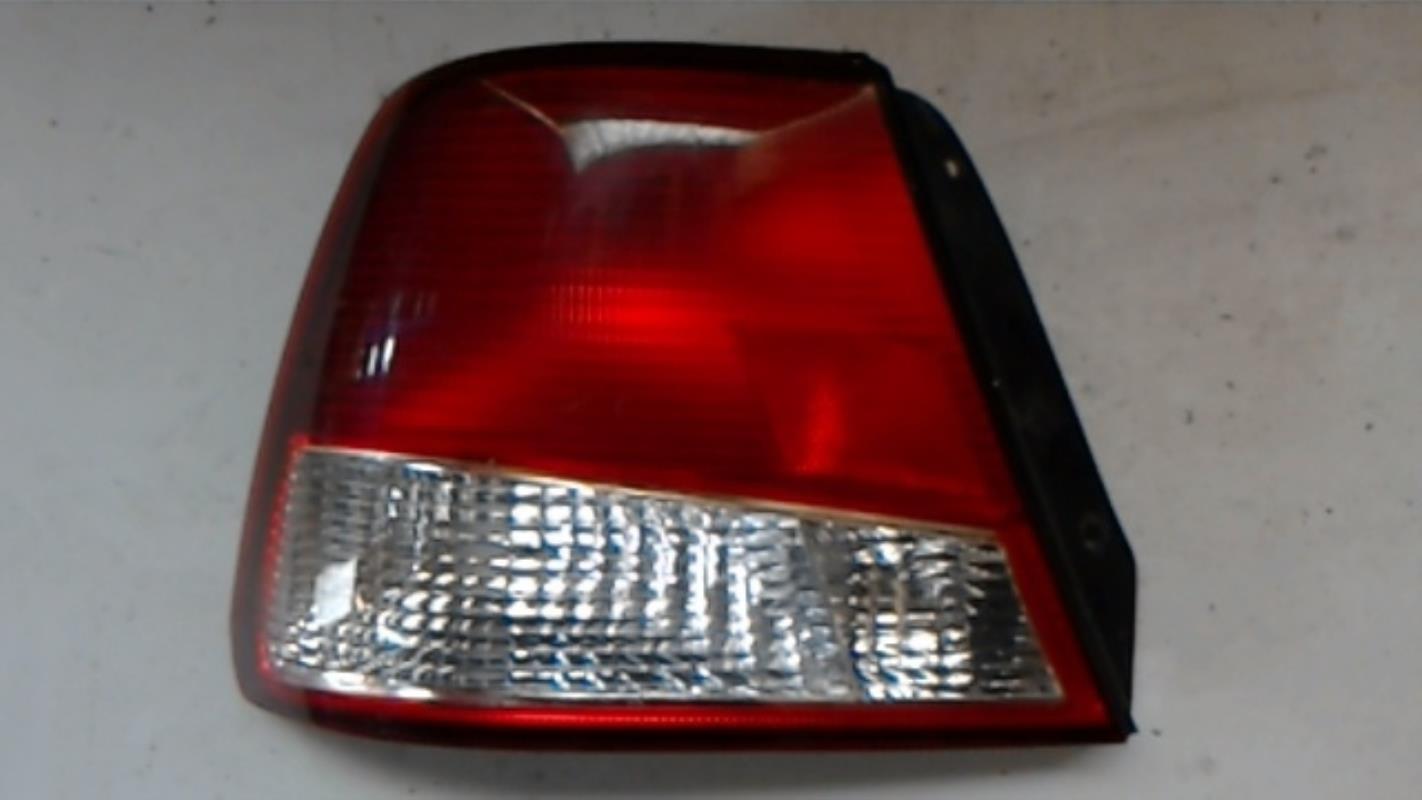 Fanale posteriore principale sinistro (luci) HYUNDAI ACCENT 2 Gasolina - 1