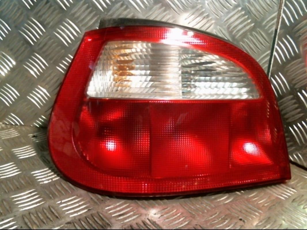 Fanale posteriore principale sinistro (luci) RENAULT MEGANE 1 PHASE 2 Gasolina - 1