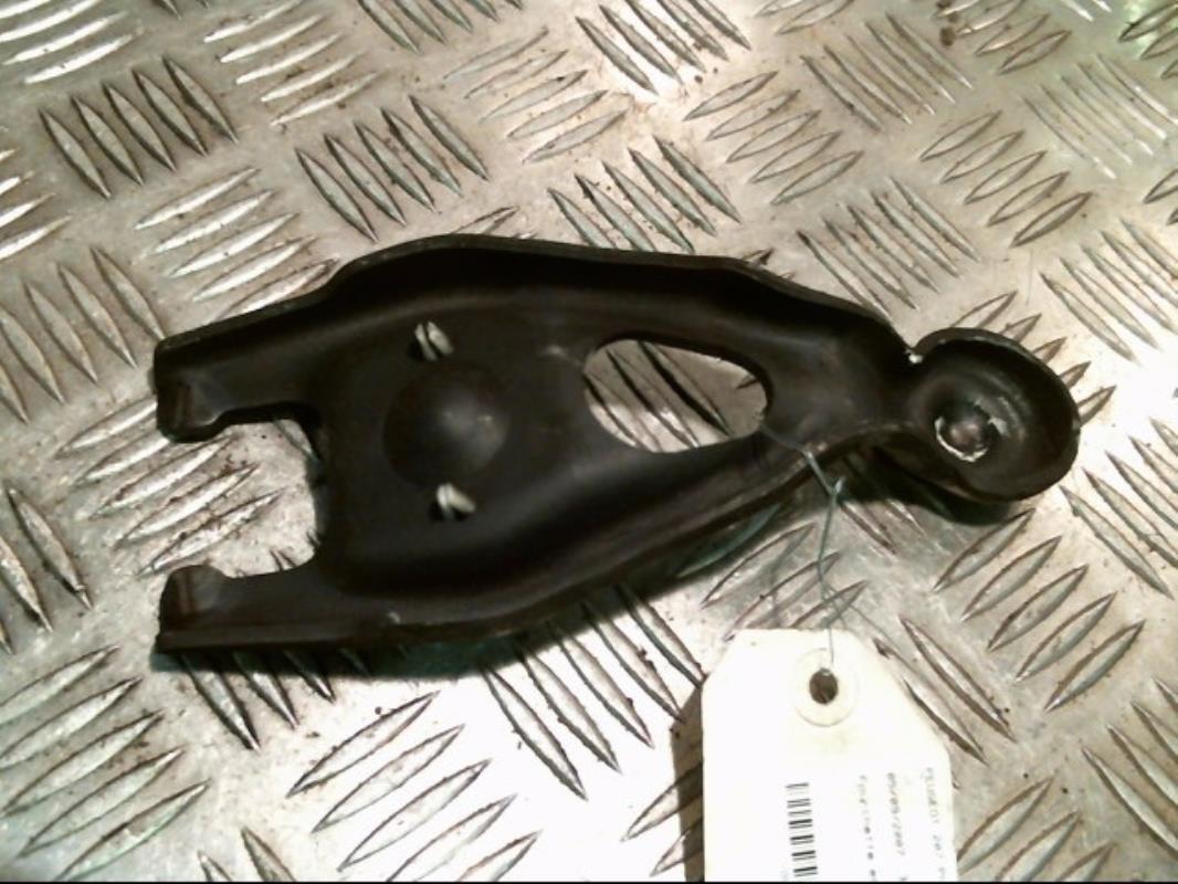 Fourchette embrayage PEUGEOT 207 PHASE 1 Essence - 1