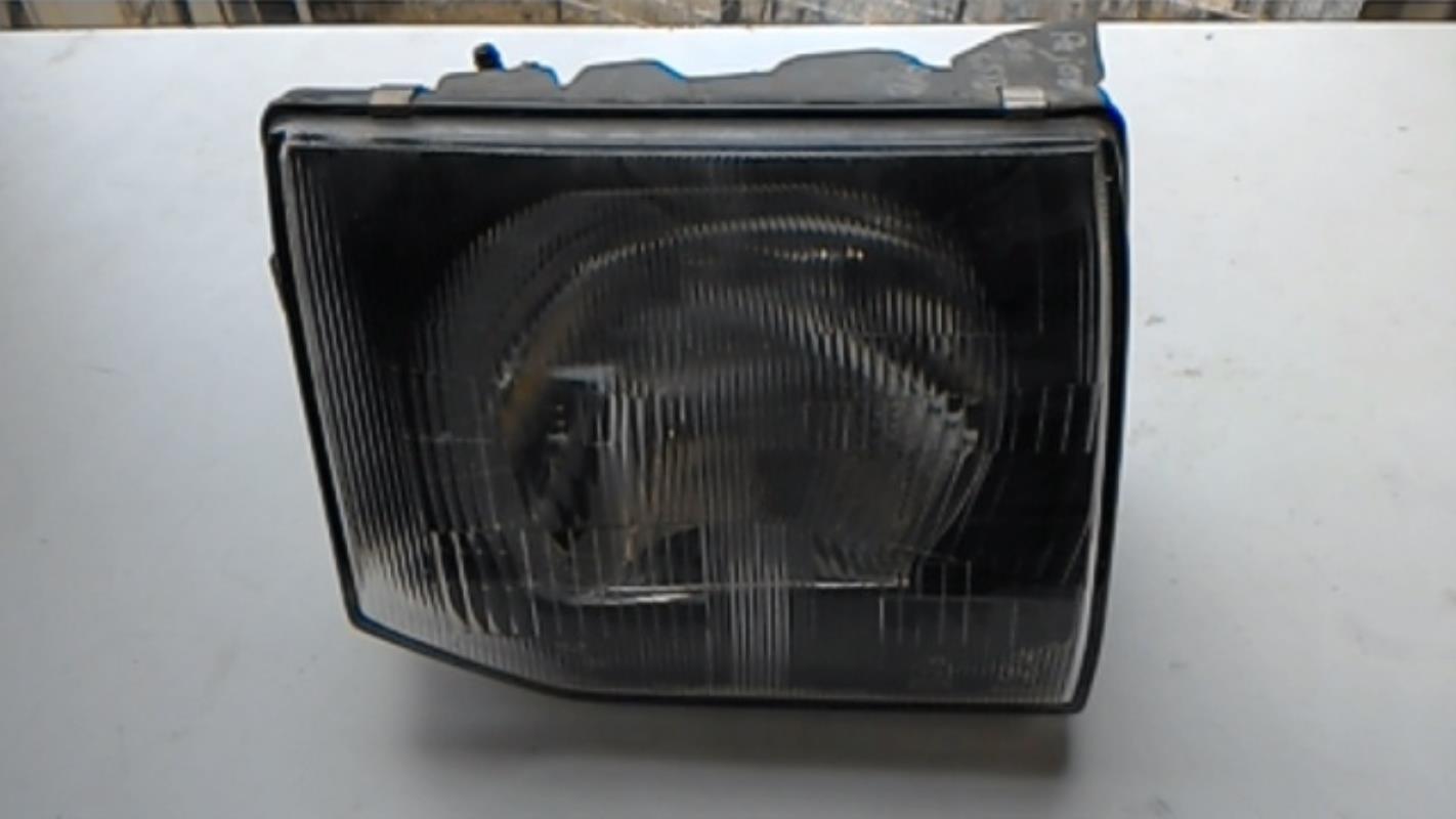 Gruppo ottico anteriore principale destro (luci)(faro) MITSUBISHI PAJERO 2  - 1