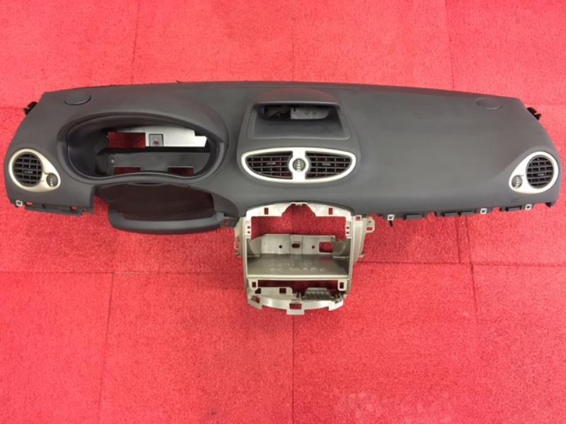 Planche de bord complete RENAULT CLIO 3  - 1
