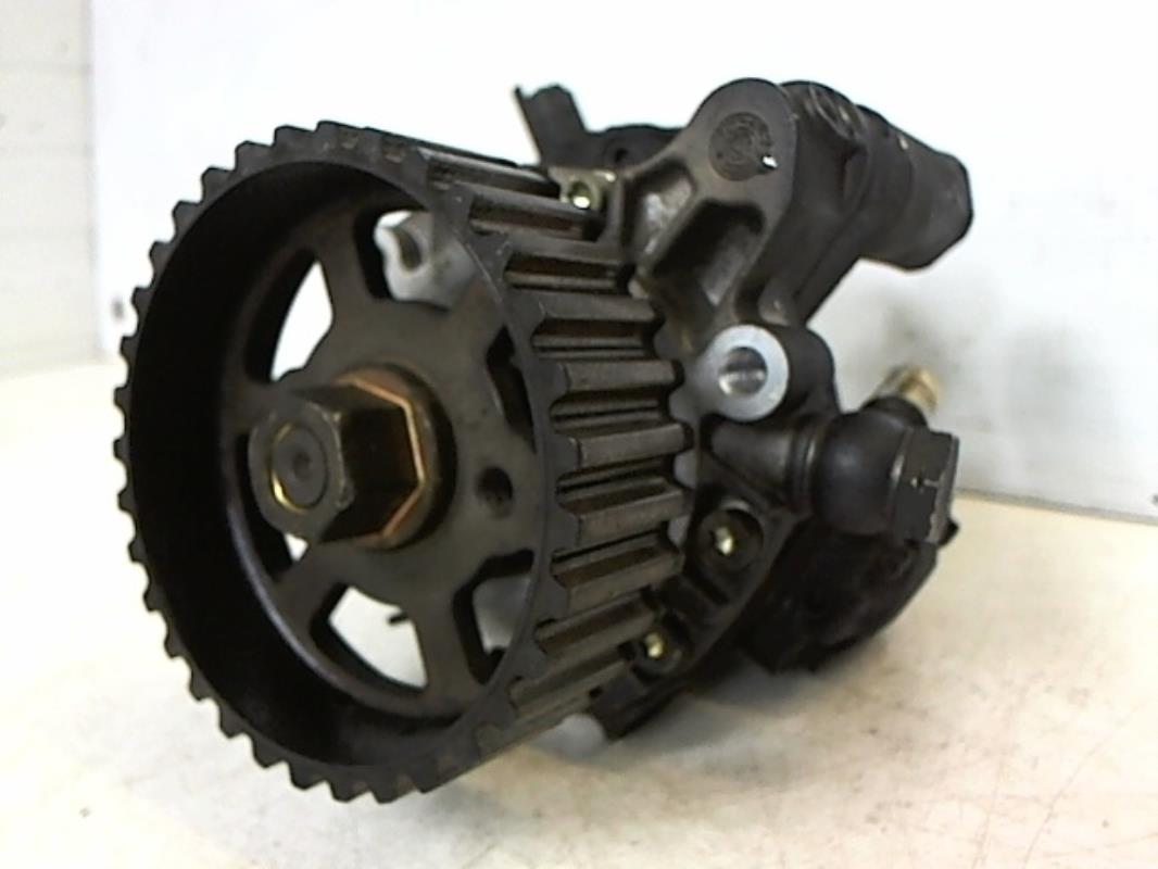 Pompe à injection FORD FIESTA 5 PHASE 1 Diesel - 1