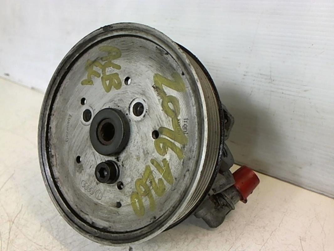 Pompe de direction AUDI A6 2 AVANT PHASE 1 BREAK Diesel - 1