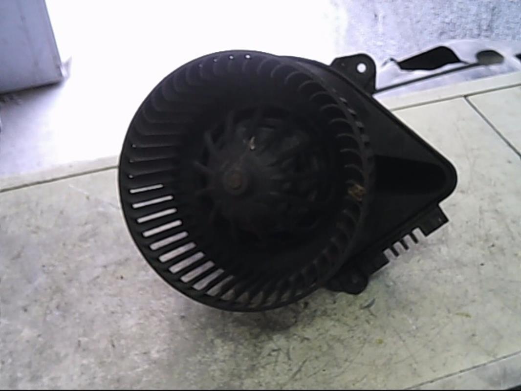 Pulseur d'air RENAULT MEGANE 1 PHASE 1 Essence - 1
