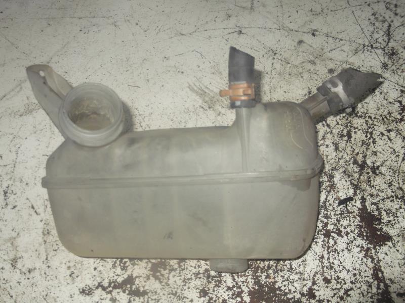 Vase d'expansion RENAULT MEGANE 2 PHASE 1 Diesel - 1