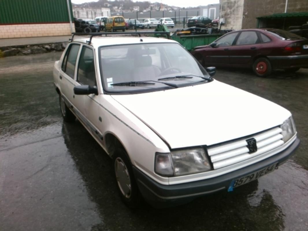 Image Commodo phare - PEUGEOT 309