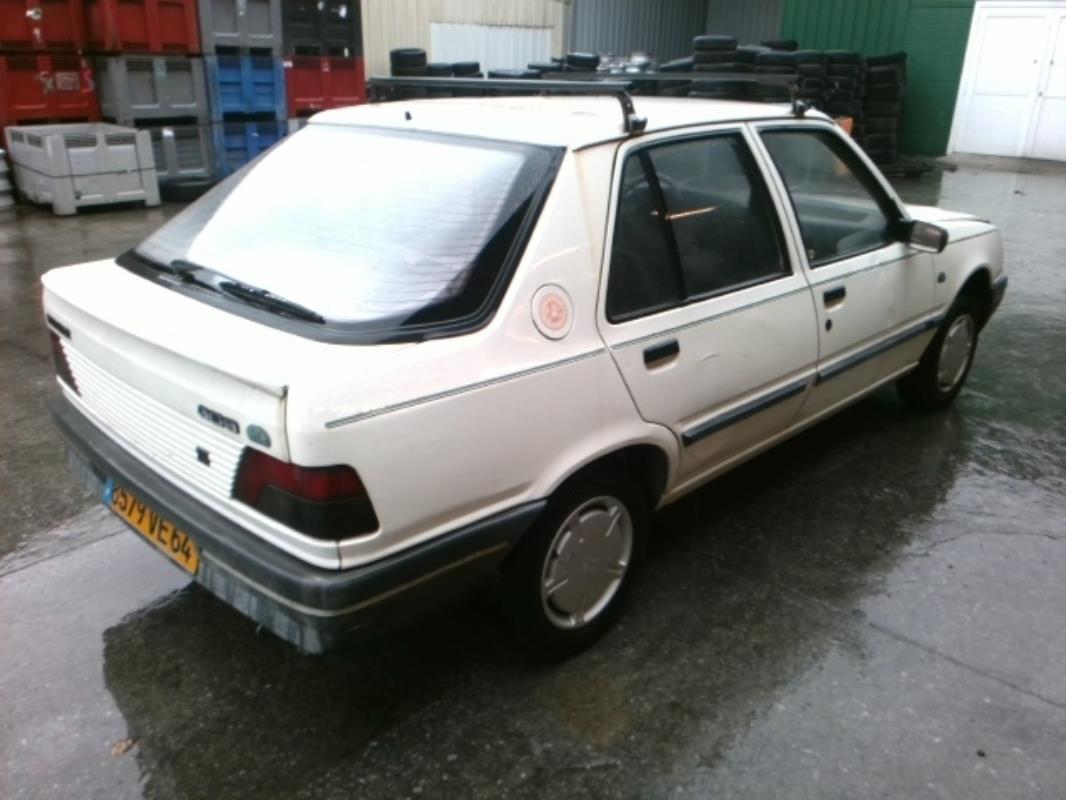 Image Commodo phare - PEUGEOT 309