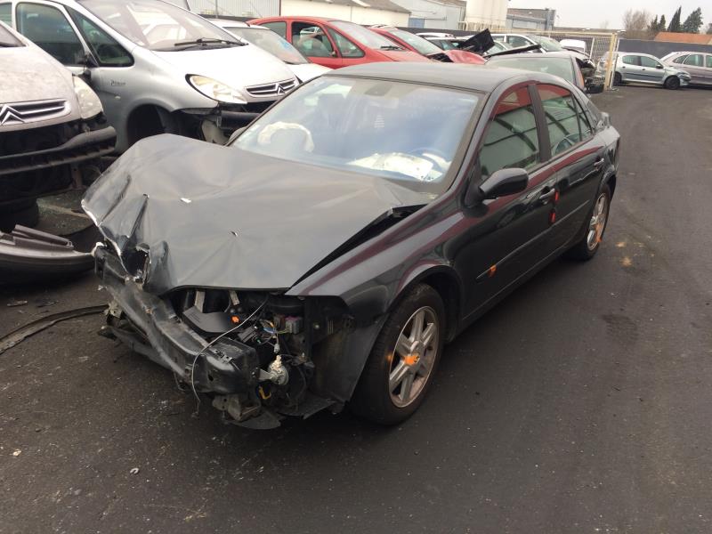 Image Feu arriere secondaire gauche (feux) - RENAULT LAGUNA 2