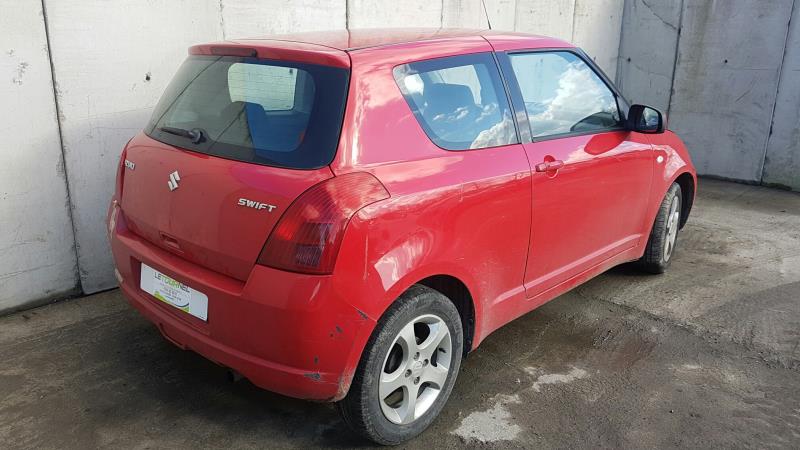 Image Feu arriere principal droit (feux) - SUZUKI SWIFT 3