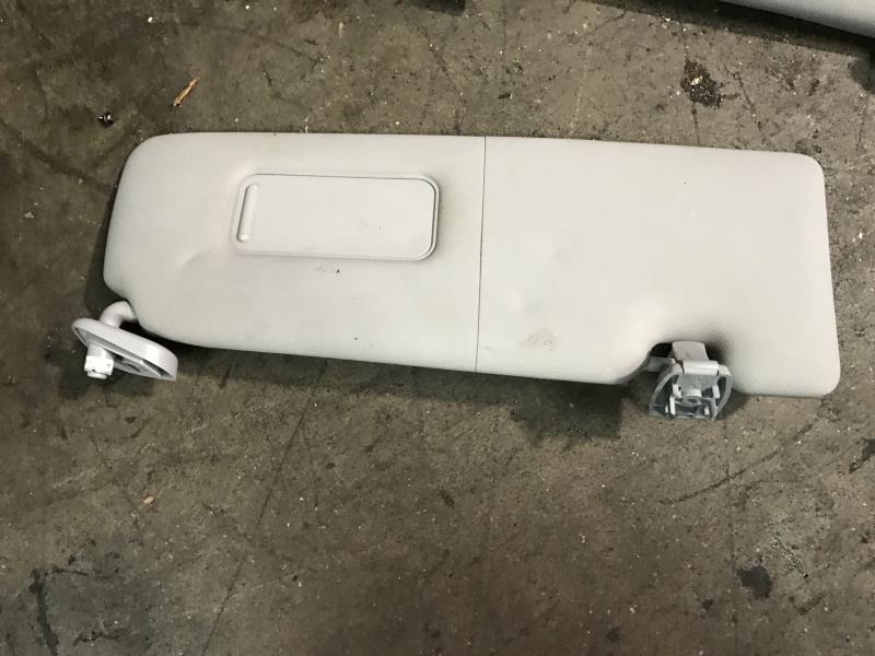 Visiera parasole destra BMW SERIE 1 E87 PHASE 1 Diésel - 1