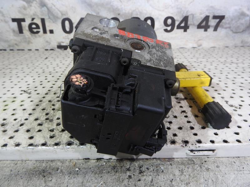 Blocco ABS (antibloccaggio freni) AUDI A4 1 AVANT PHASE 1 BREAK Gasolina - 1