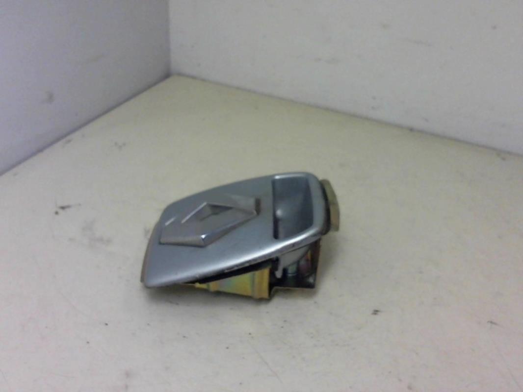 Bouton de coffre RENAULT LAGUNA 2 PHASE 1 Diesel - 1