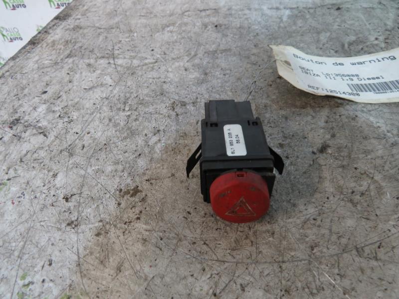 Bouton de warning SEAT IBIZA 3 PHASE 1 Diesel - 1