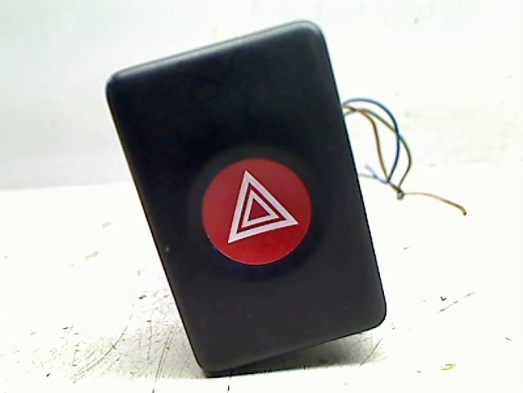 Bouton de warning DACIA LOGAN 1 PHASE 1 Diesel - 1