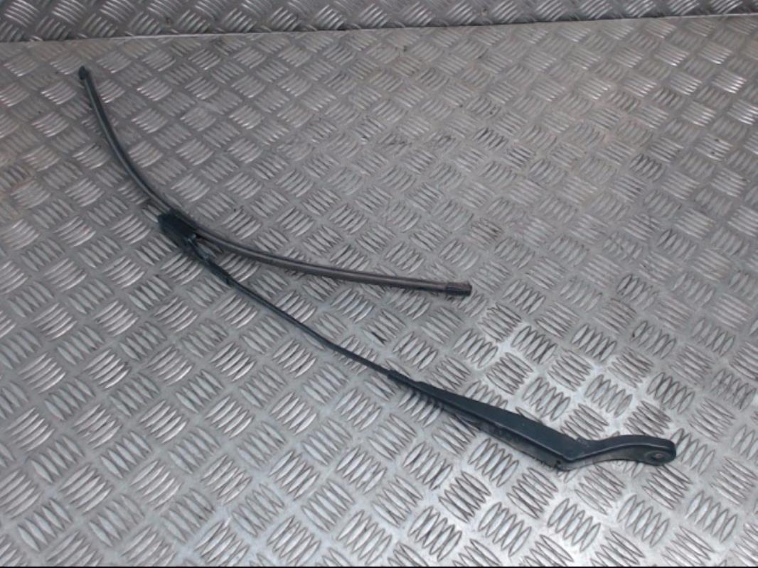 Braccio tergicristallo anteriore sinistro PEUGEOT 208 1 PHASE 1  - 1